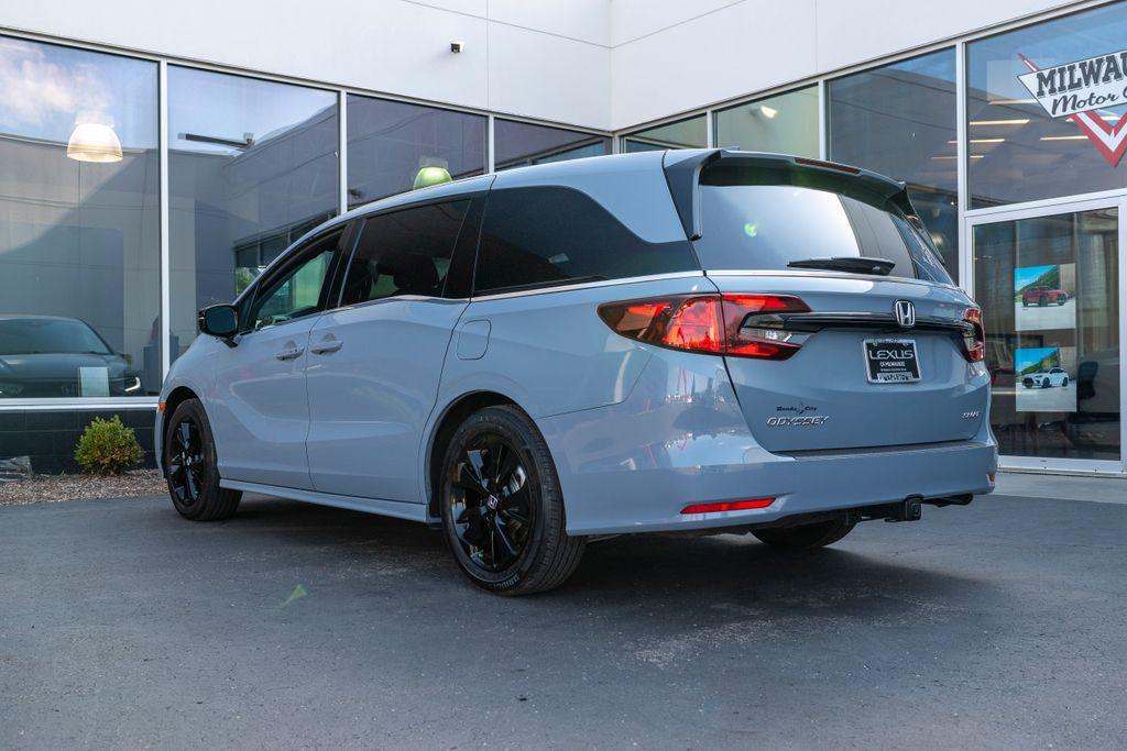 used 2024 Honda Odyssey car, priced at $38,108