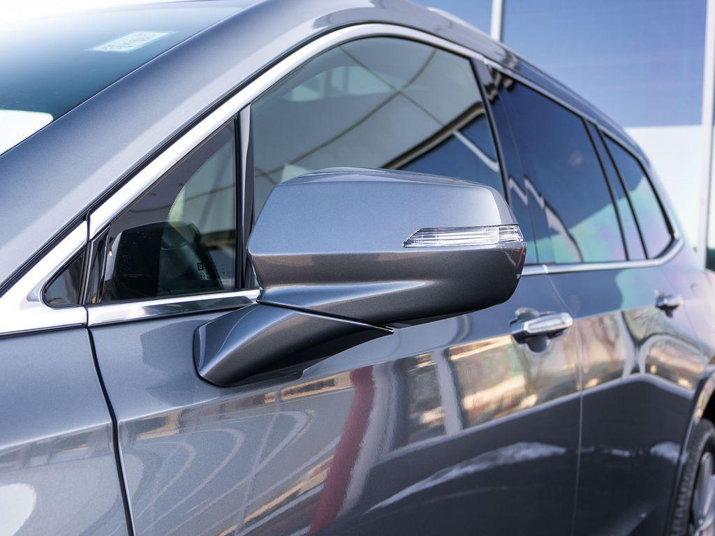 used 2022 Cadillac XT6 car, priced at $25,708