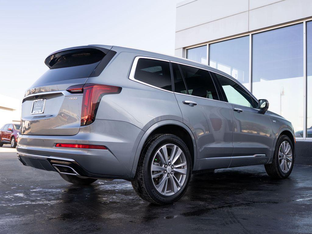 used 2022 Cadillac XT6 car, priced at $25,708