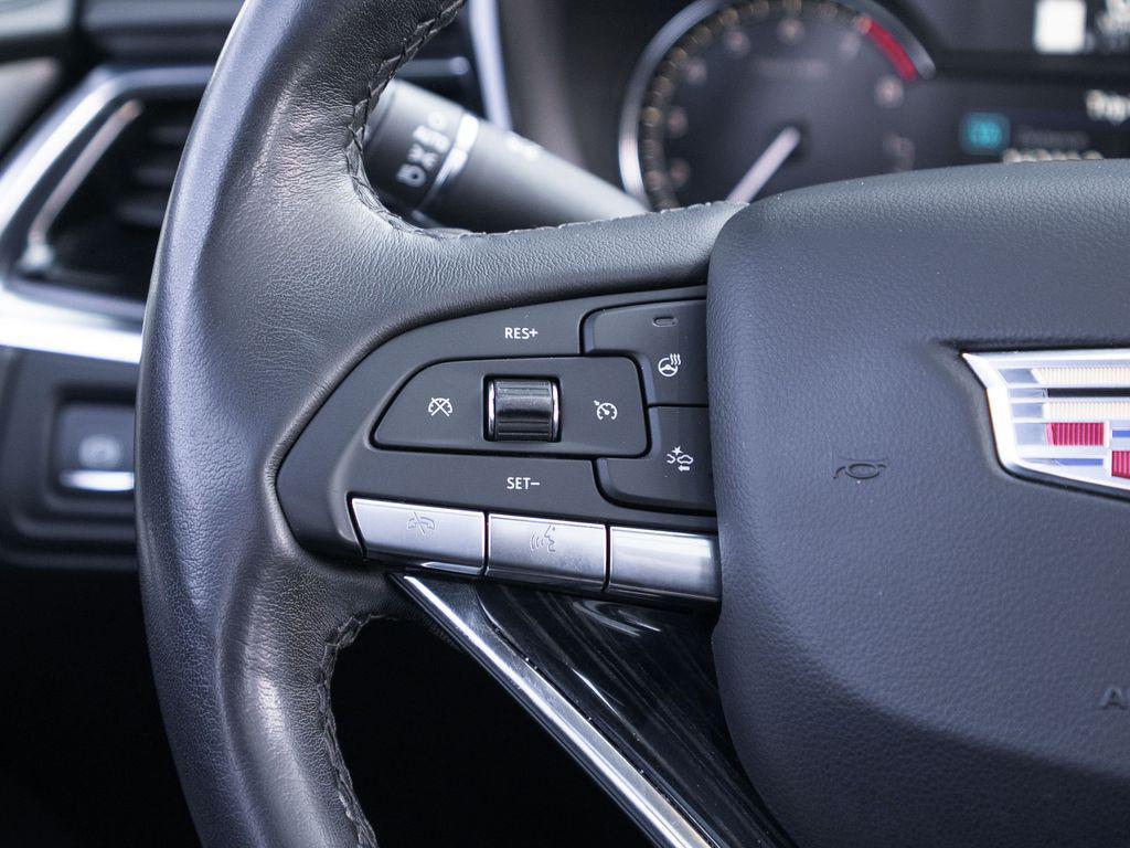 used 2022 Cadillac XT6 car, priced at $25,708