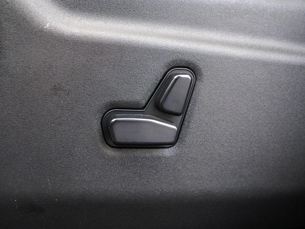 used 2021 Jeep Grand Cherokee car, priced at $20,337