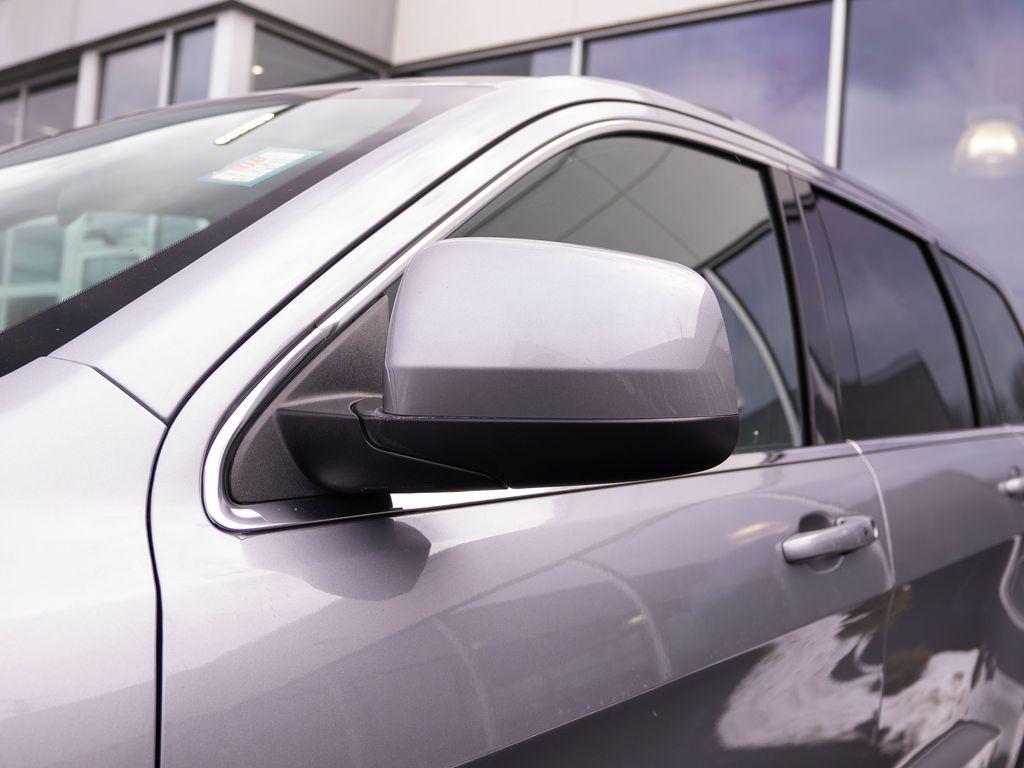 used 2021 Jeep Grand Cherokee car, priced at $20,337