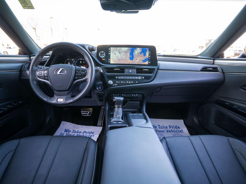 used 2022 Lexus ES 300h car, priced at $36,843