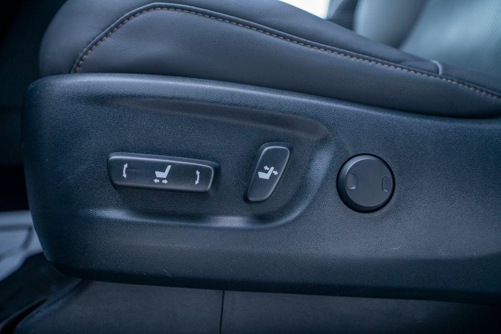 used 2023 Lexus GX 460 car, priced at $50,636