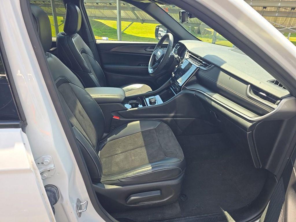 used 2023 Jeep Grand Cherokee L car, priced at $33,507