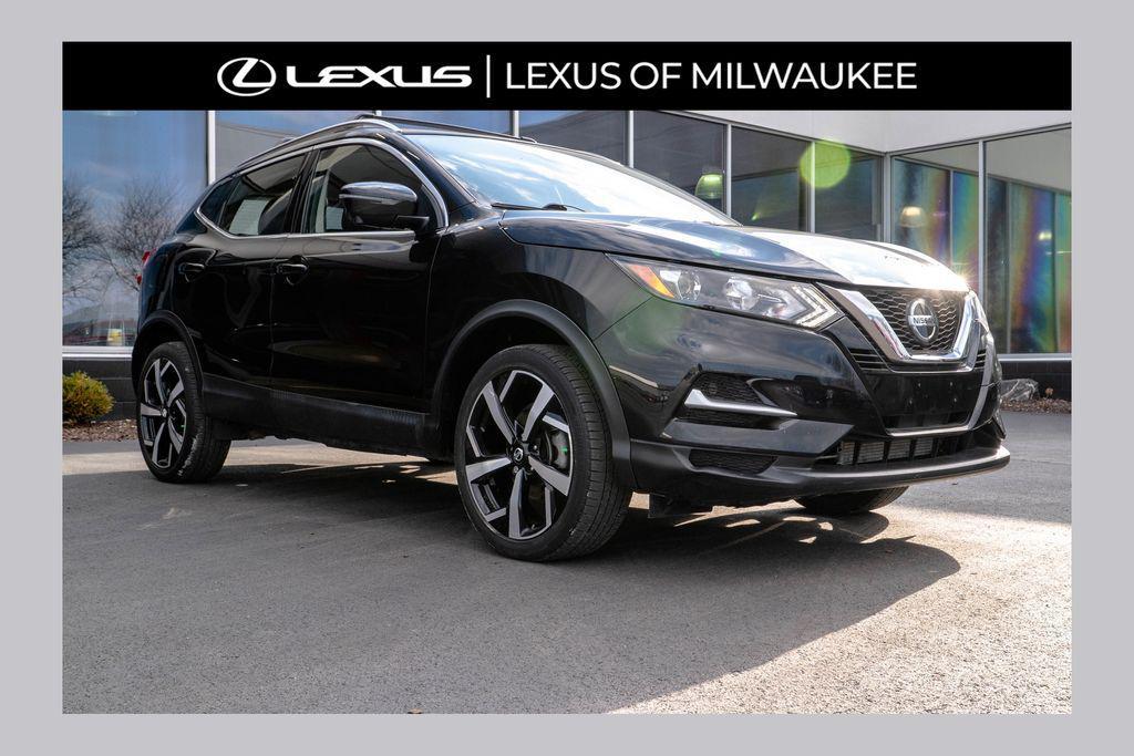 used 2020 Nissan Rogue Sport car, priced at $19,673