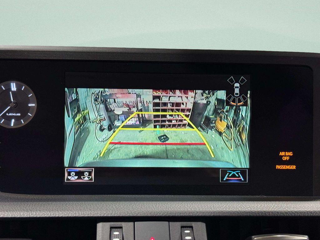 used 2021 Lexus ES 300h car, priced at $32,216