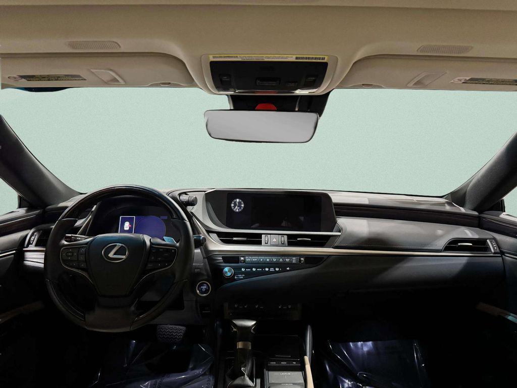 used 2021 Lexus ES 300h car, priced at $32,216