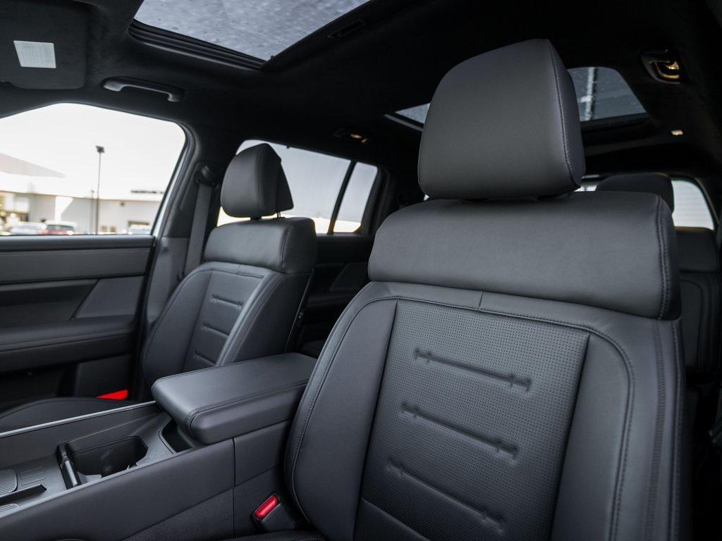 used 2024 Hyundai Santa Fe car, priced at $37,382