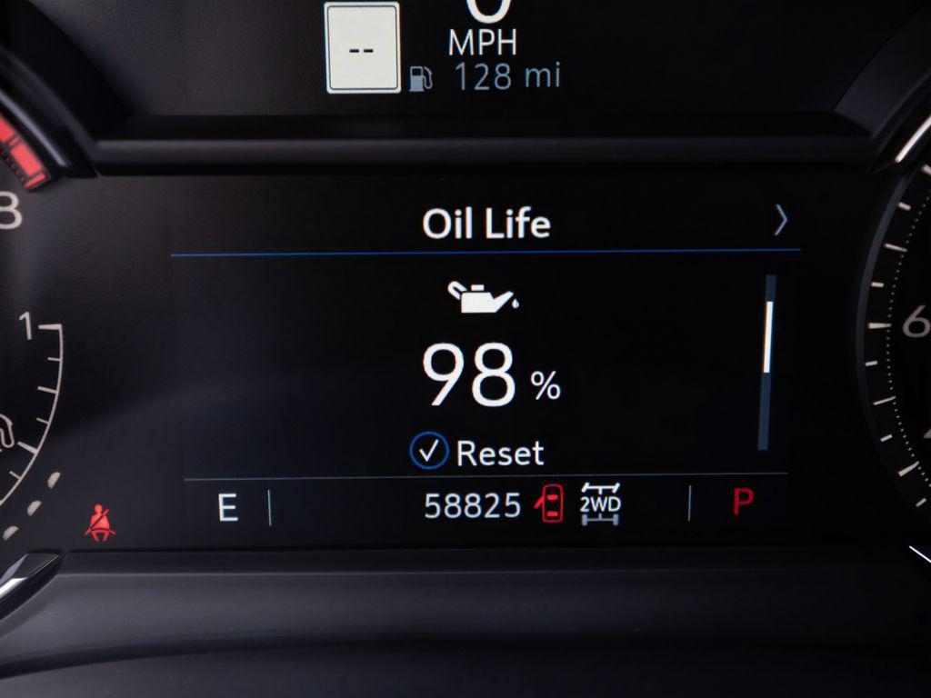 used 2023 Cadillac XT5 car, priced at $28,905