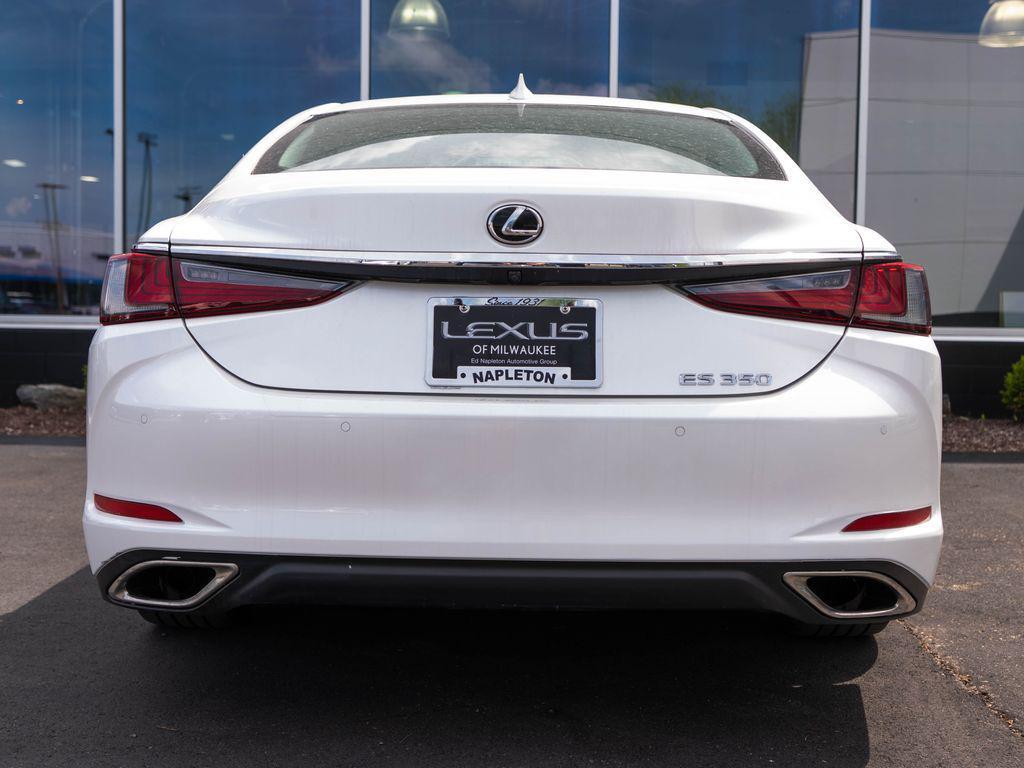used 2020 Lexus ES 350 car, priced at $31,017