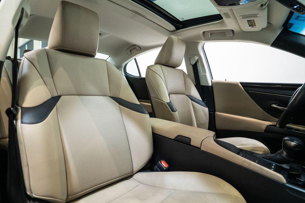 used 2020 Lexus ES 350 car