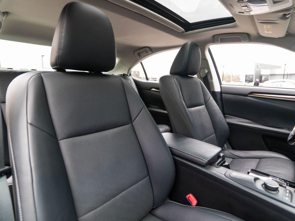 used 2015 Lexus ES 350 car, priced at $19,671