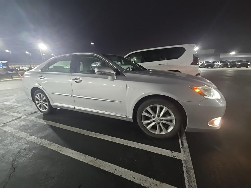 used 2011 Lexus ES 350 car, priced at $10,897