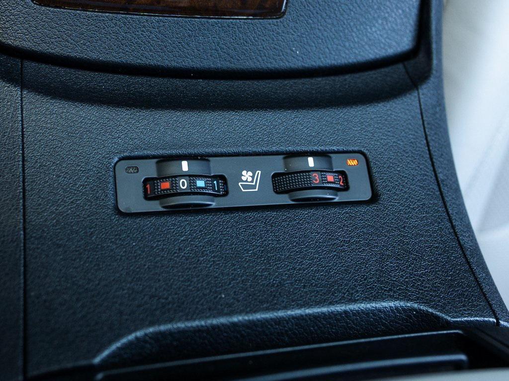 used 2011 Lexus ES 350 car, priced at $10,462