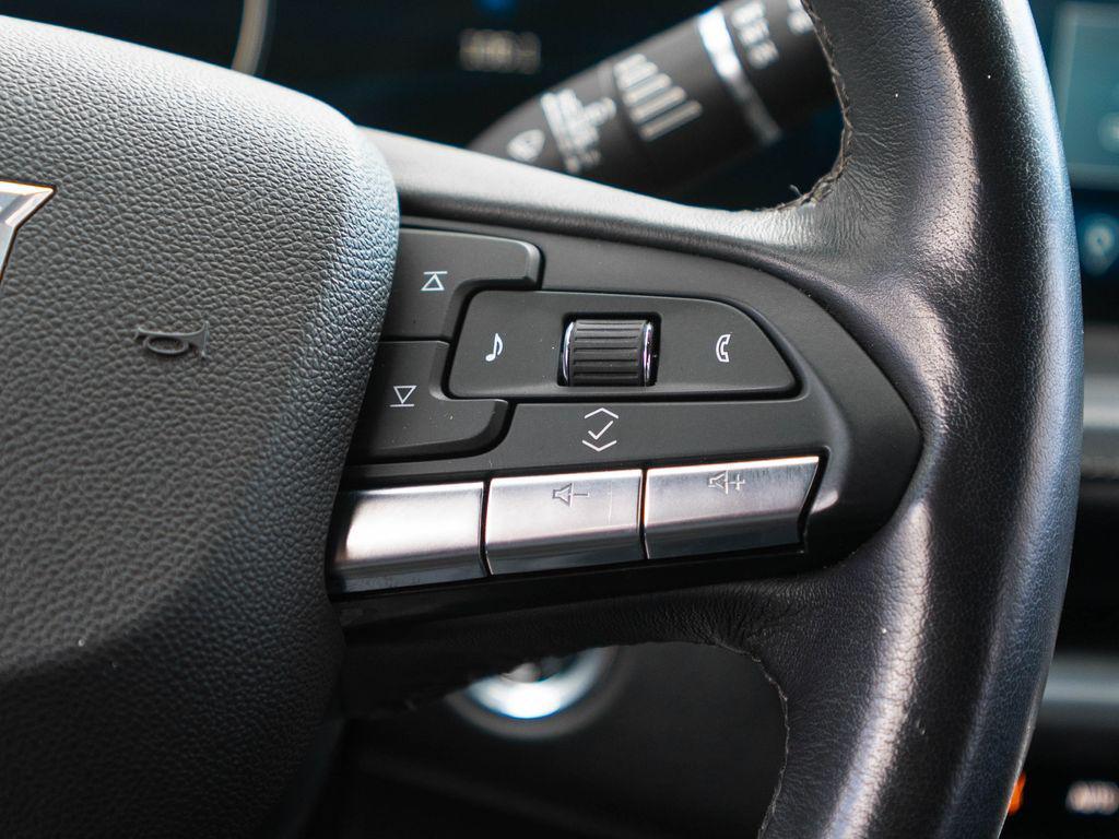 used 2024 Cadillac XT4 car, priced at $26,517