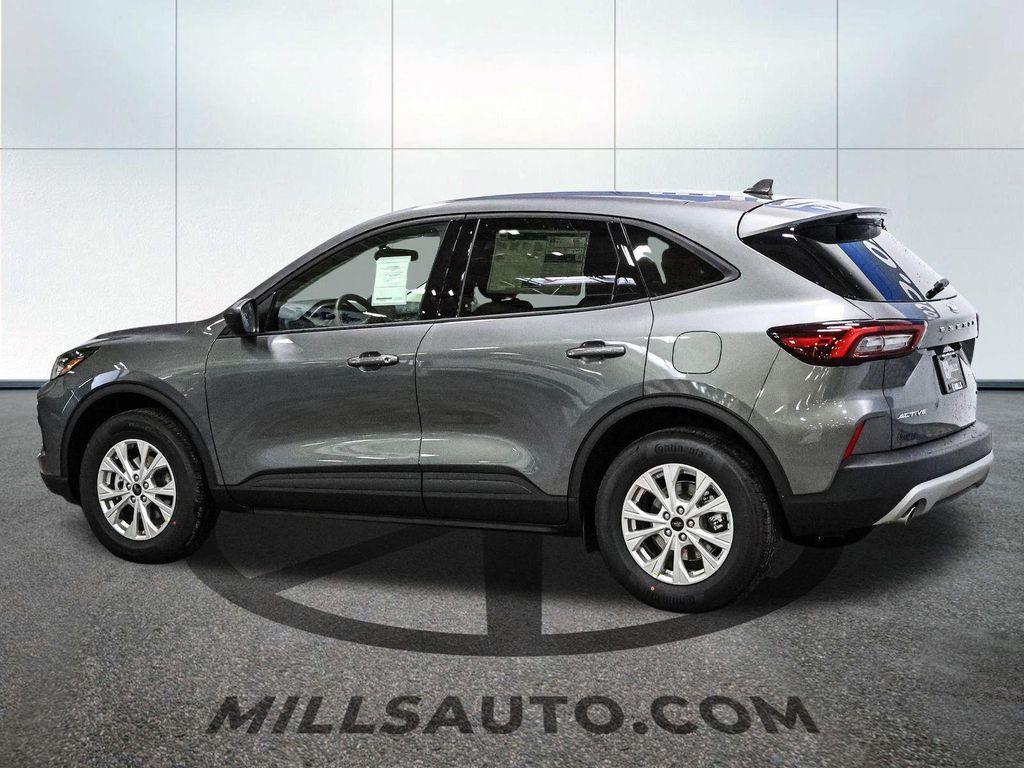 new 2026 Ford Escape car, priced at $29,396