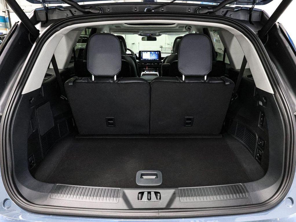 new 2026 Lincoln Aviator car, priced at $83,059