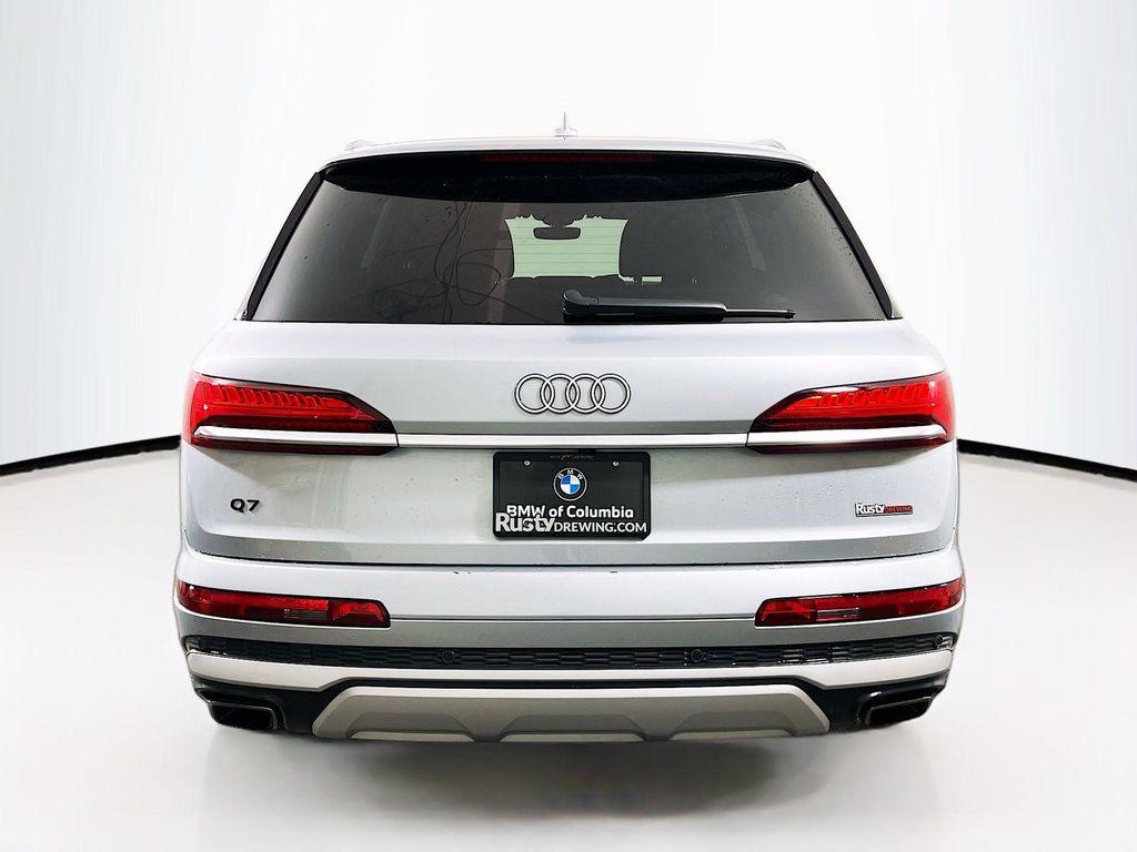 used 2025 Audi Q7 car, priced at $47,298