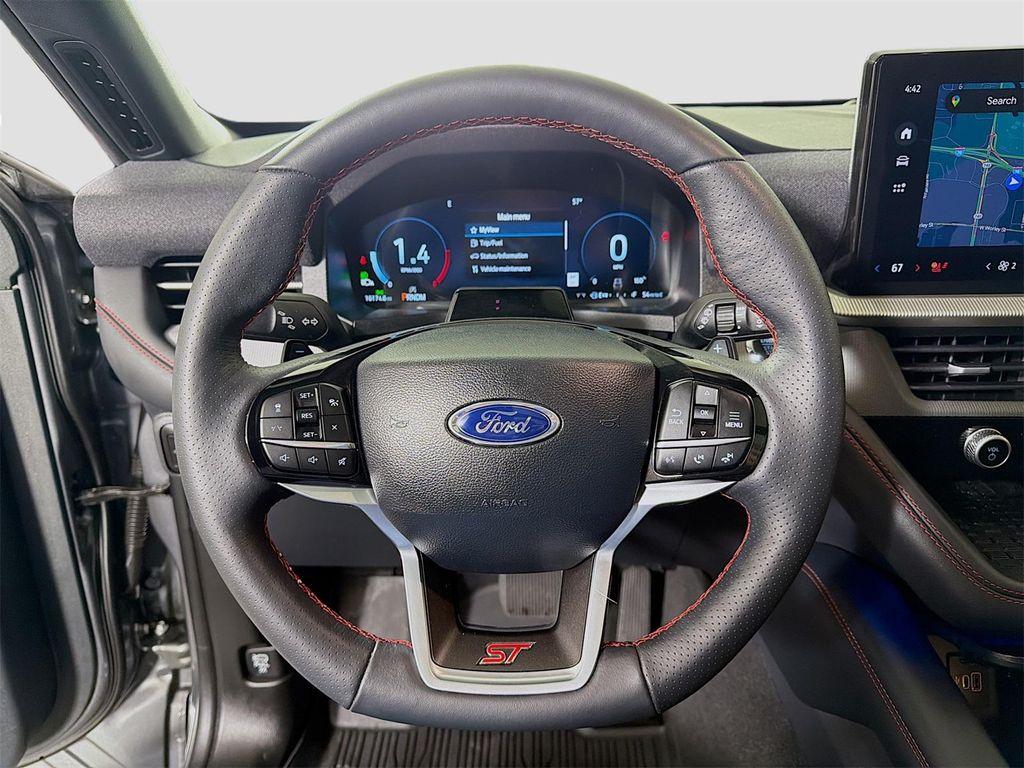 used 2025 Ford Explorer car, priced at $48,401