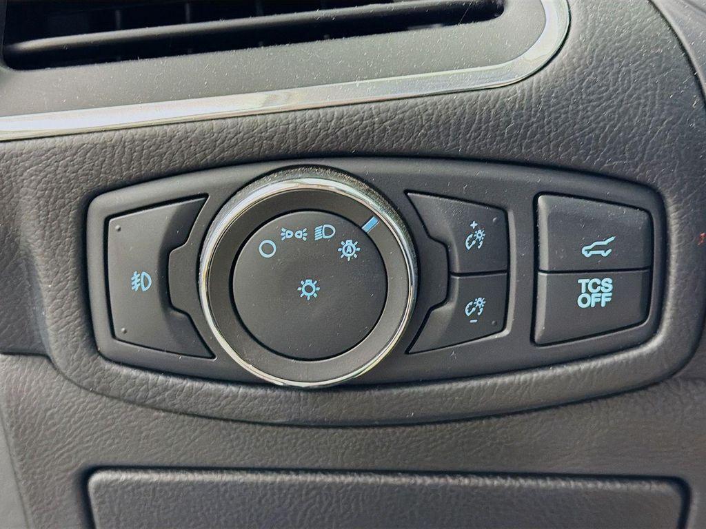 used 2022 Ford Edge car, priced at $28,564