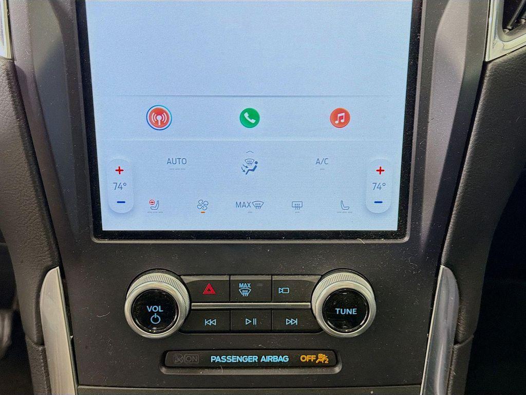 used 2022 Ford Edge car, priced at $28,564