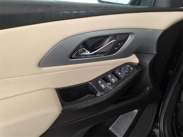 used 2022 Chevrolet Traverse car, priced at $21,901