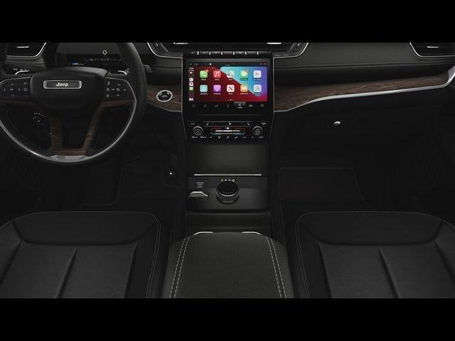 new 2025 Jeep Grand Cherokee car, priced at $47,808