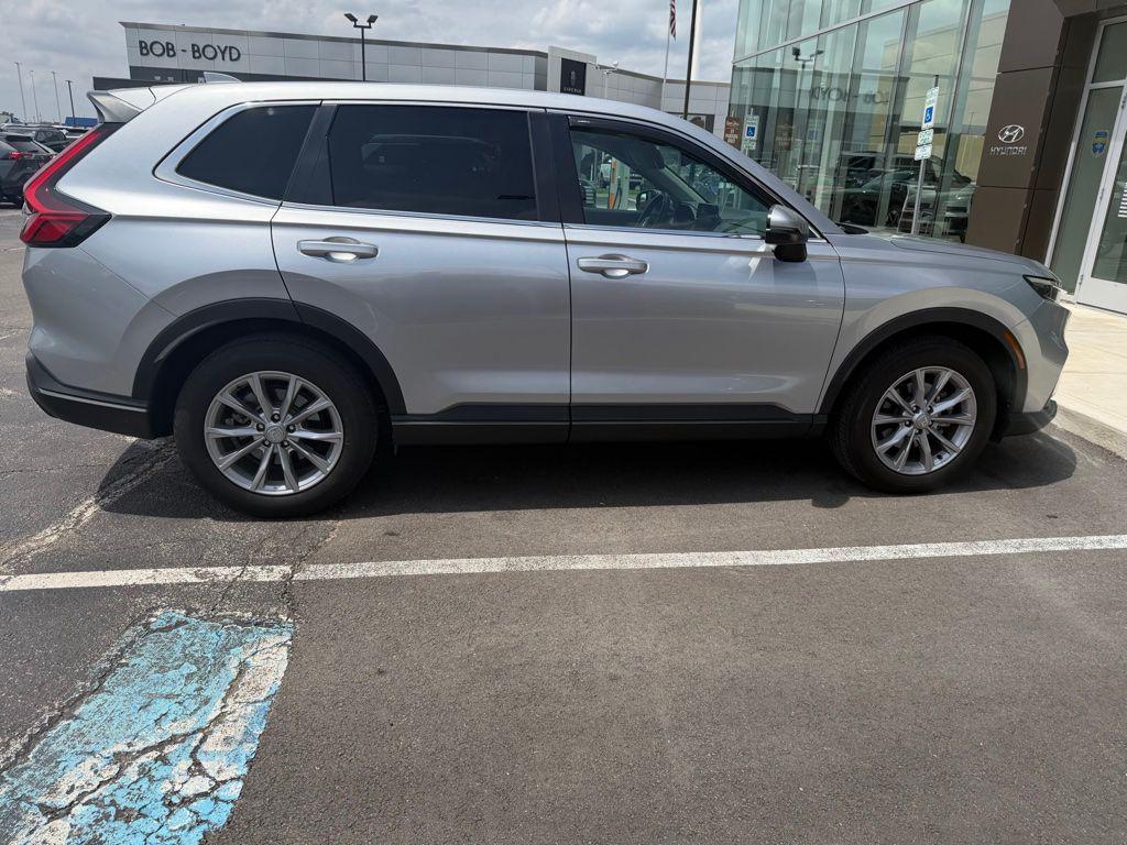 used 2023 Honda CR-V car, priced at $32,366