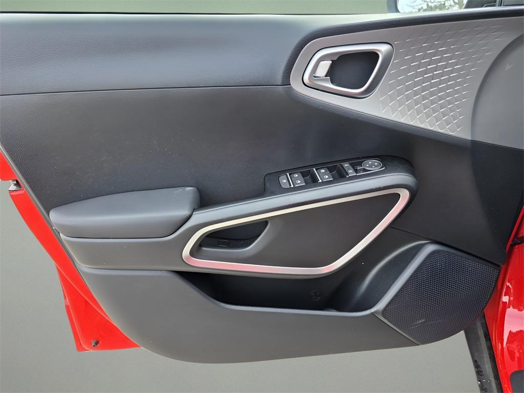 used 2025 Kia Soul car, priced at $19,066