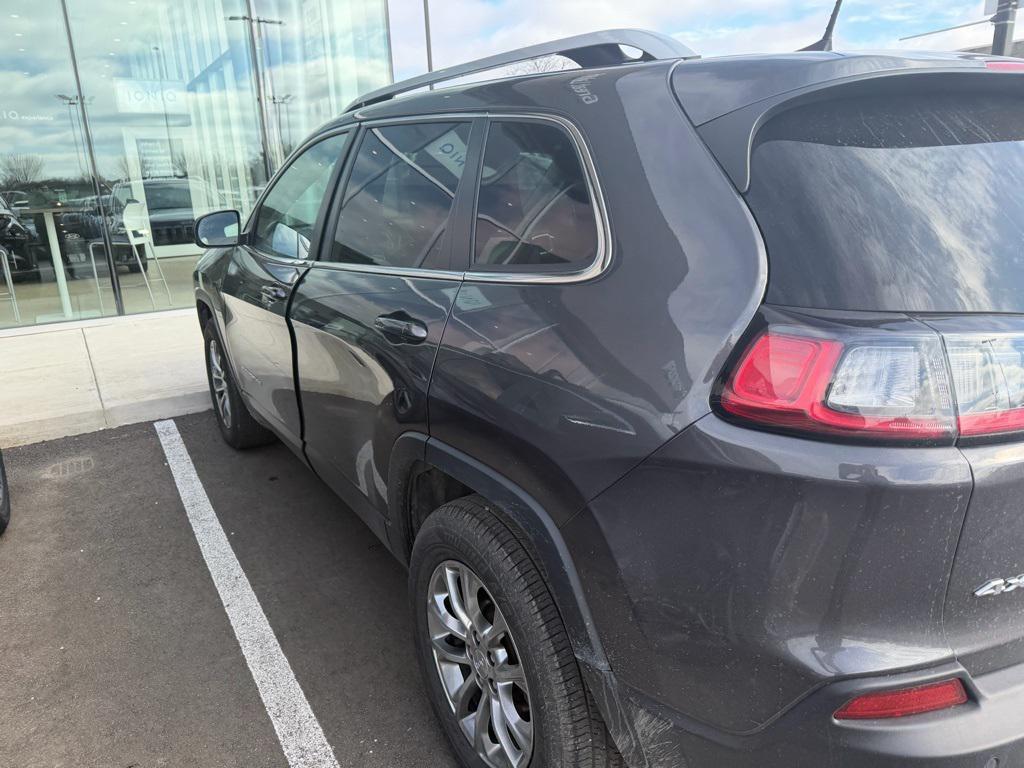 used 2021 Jeep Cherokee car, priced at $18,966