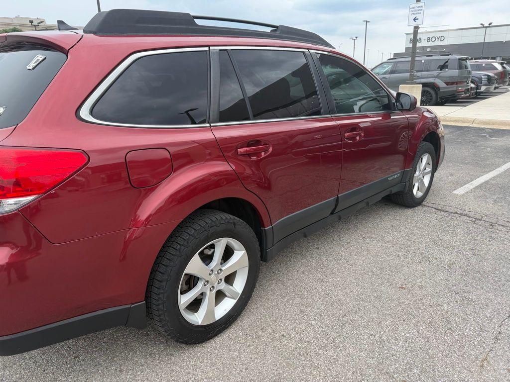 used 2014 Subaru Outback car, priced at $5,566