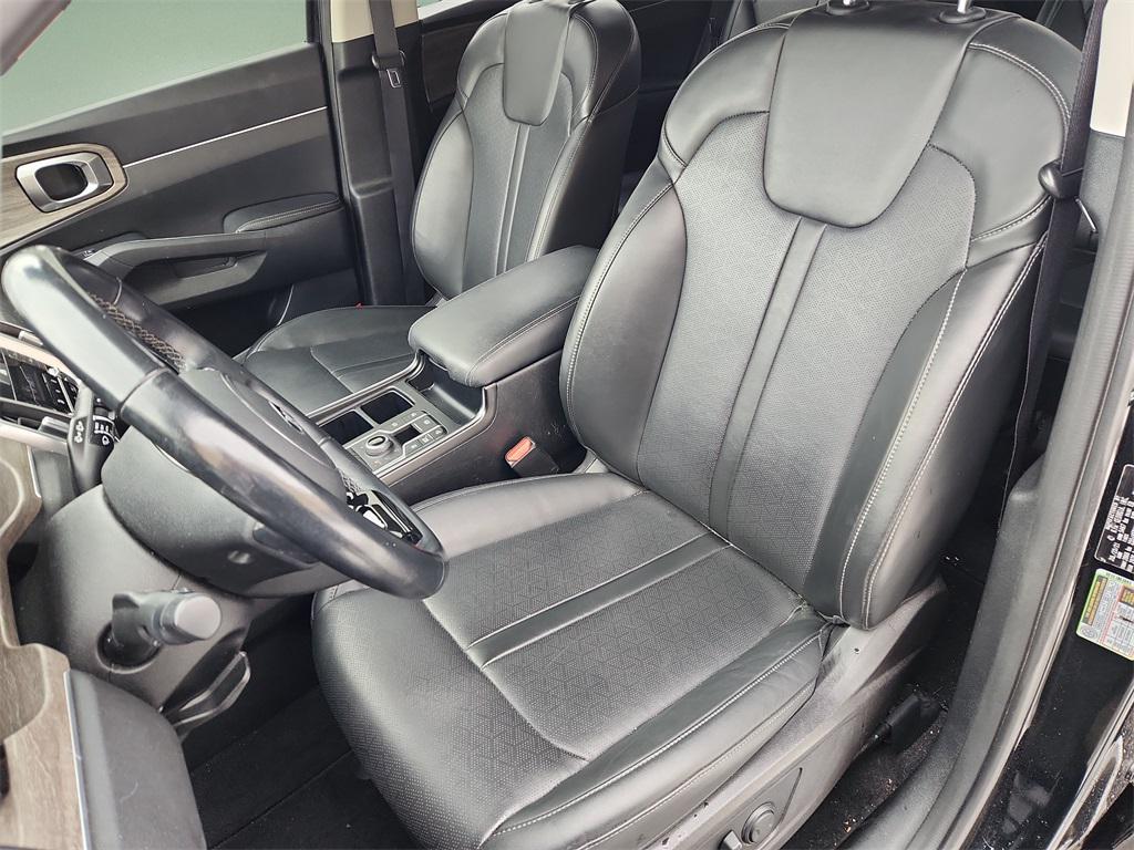 used 2021 Kia Sorento car, priced at $22,866
