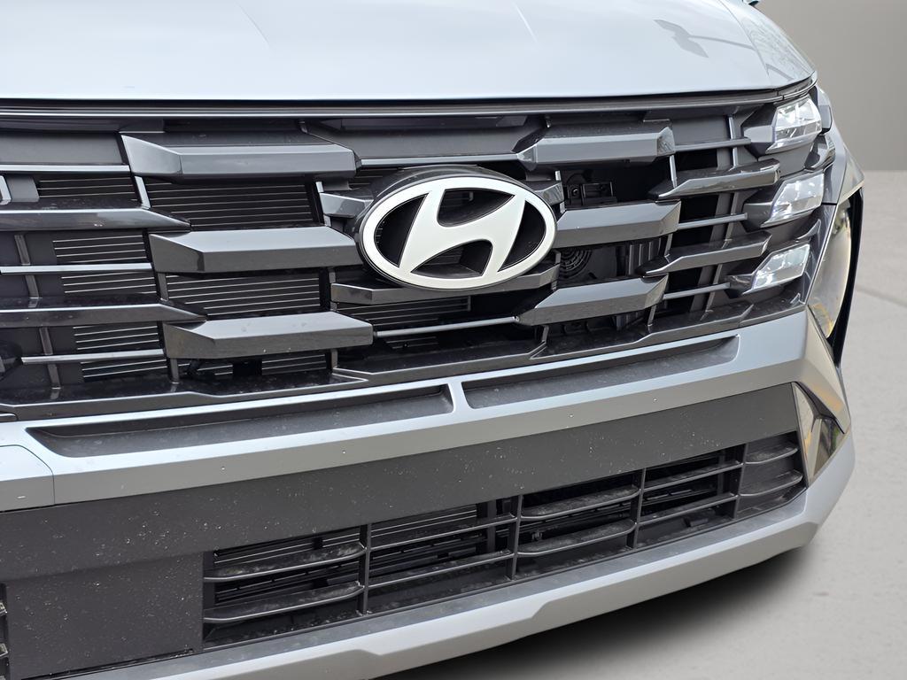 new 2026 Hyundai TUCSON Hybrid car, priced at $30,925