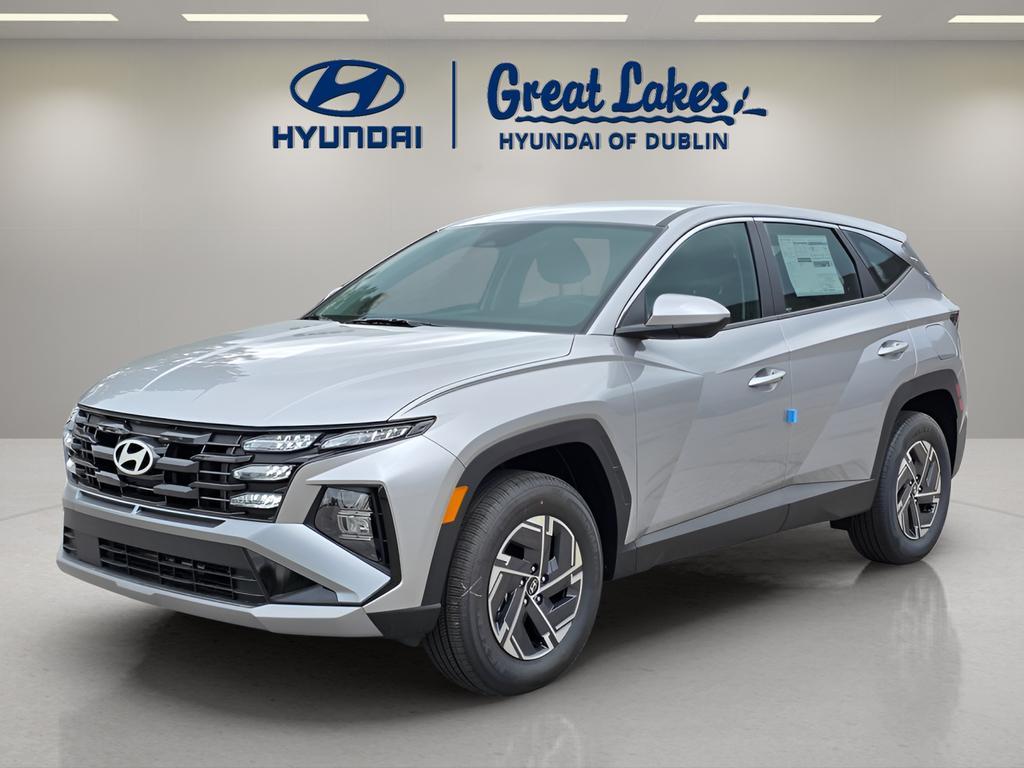 new 2026 Hyundai TUCSON Hybrid car, priced at $30,925