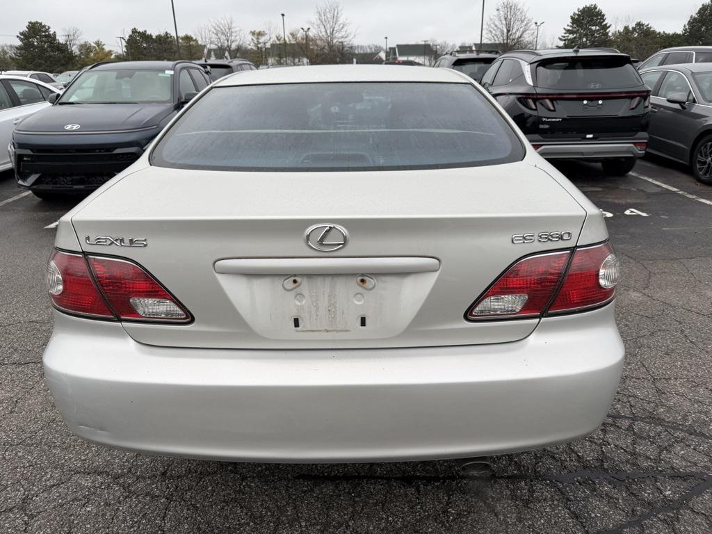used 2004 Lexus ES 330 car, priced at $2,966