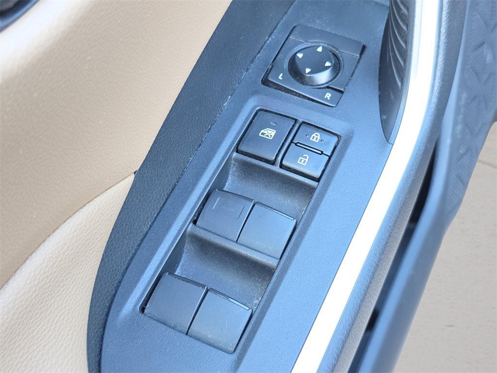 used 2019 Toyota RAV4 car, priced at $18,566