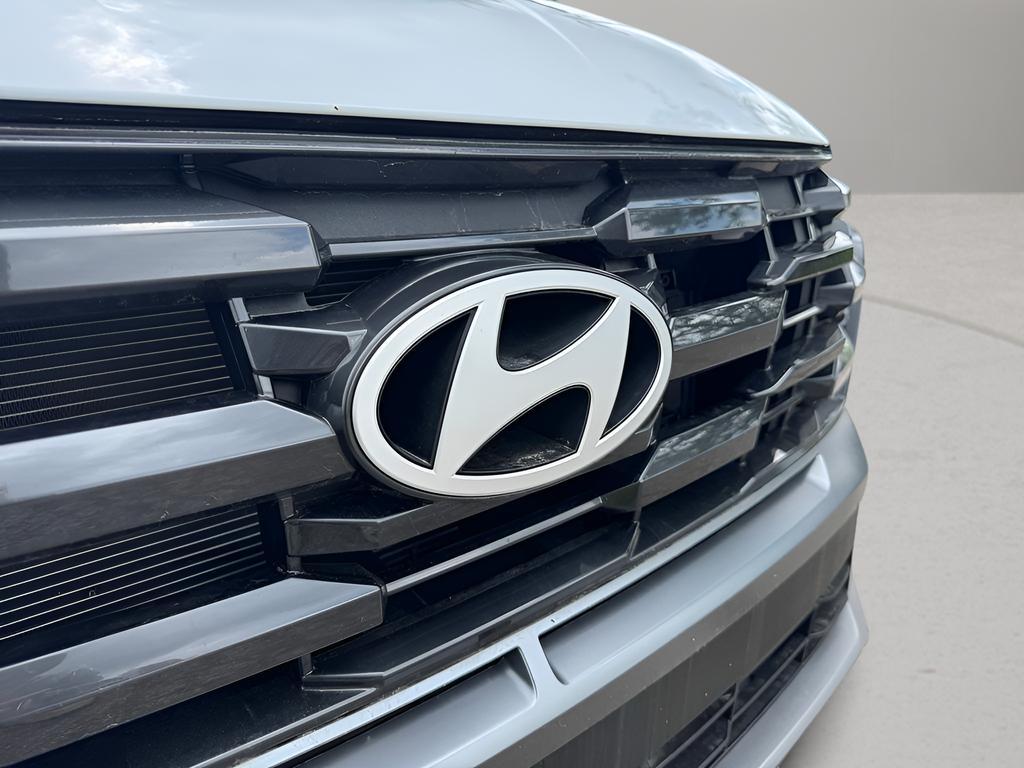 used 2025 Hyundai TUCSON Hybrid car, priced at $28,166