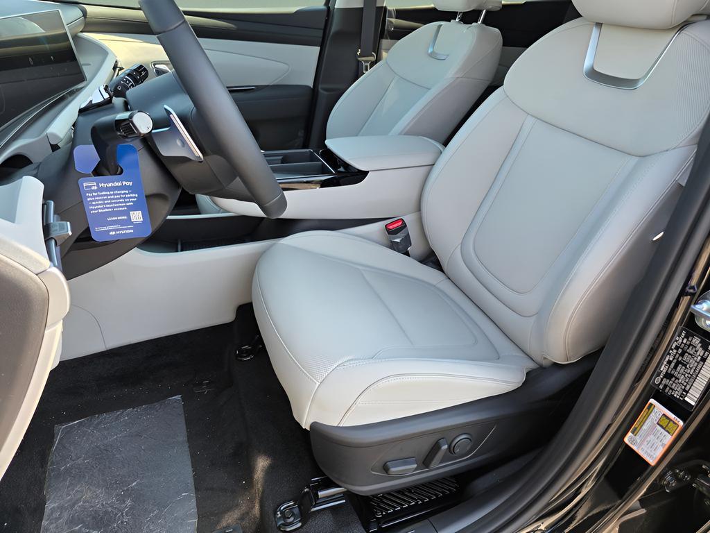 new 2026 Hyundai TUCSON Hybrid car