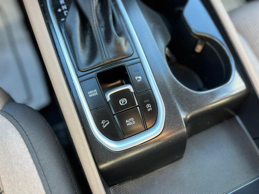 used 2020 Hyundai Santa Fe car, priced at $15,547