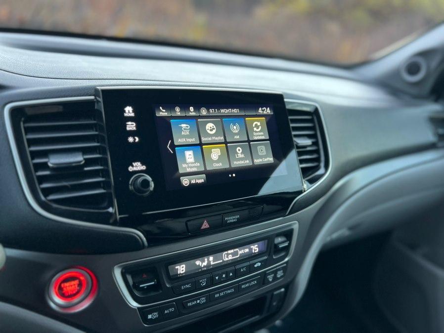 used 2019 Honda Pilot car, priced at $19,487