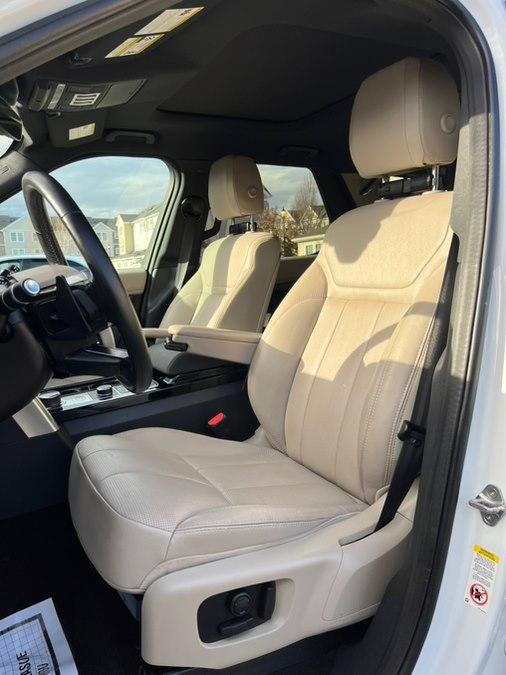 used 2018 Land Rover Discovery car, priced at $14,987