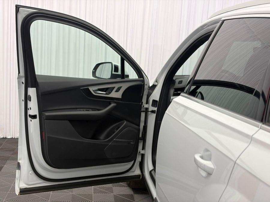 used 2019 Audi Q7 car, priced at $16,287