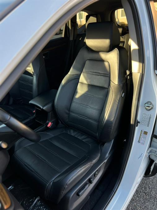used 2018 Honda CR-V car, priced at $23,987