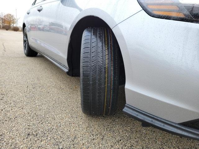 new 2025 Honda Accord car, priced at $31,755