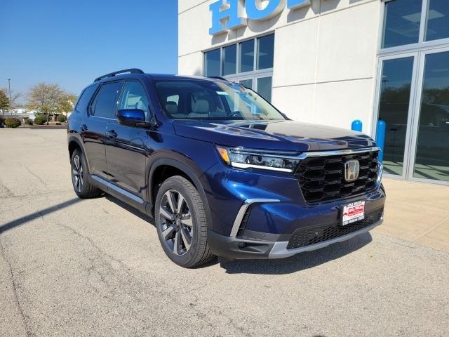 new 2025 Honda Pilot car, priced at $51,095