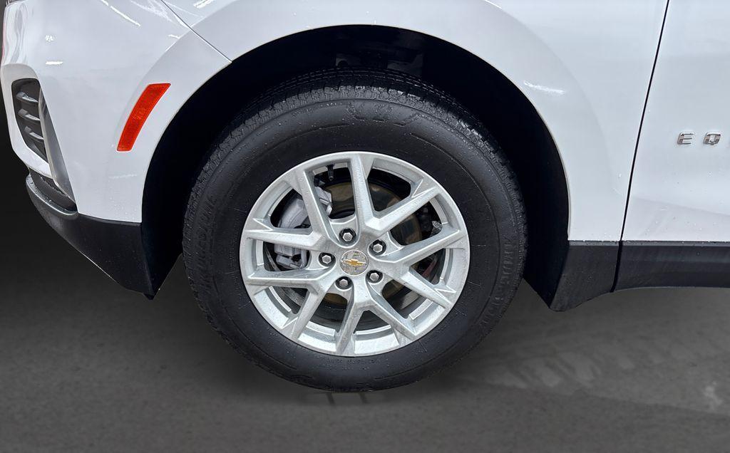 used 2024 Chevrolet Equinox car, priced at $25,375