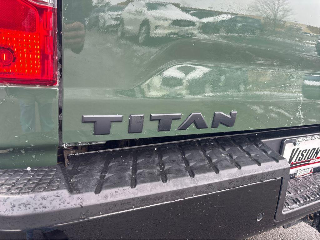 used 2024 Nissan Titan car, priced at $36,514