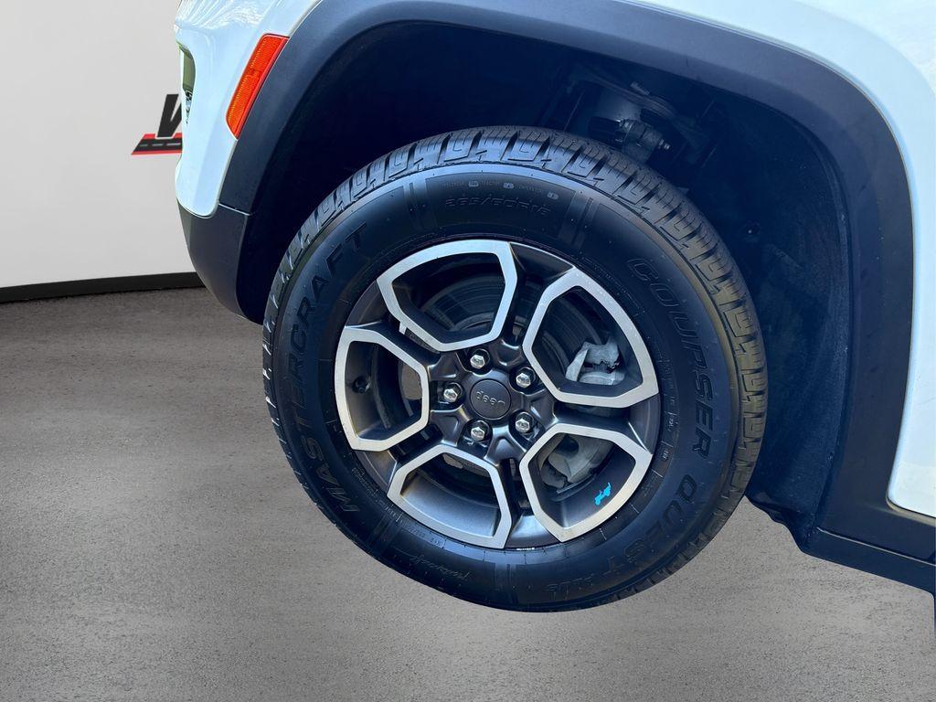 used 2023 Jeep Grand Cherokee 4xe car, priced at $27,800