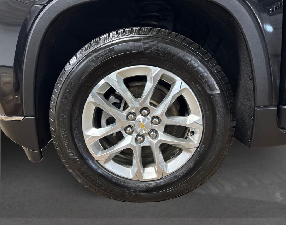 used 2018 Chevrolet Traverse car, priced at $15,277